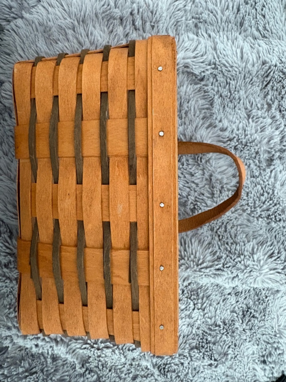 1993 Longaberger small key basket  with plastic liner.